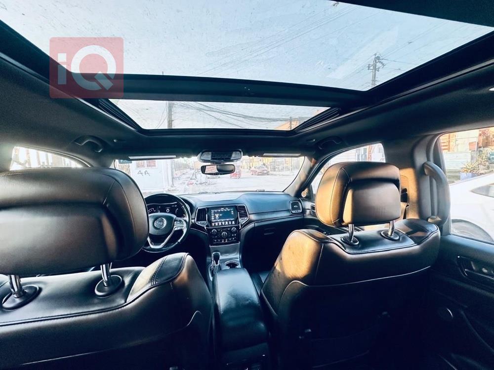 جيب جراند شيروكي